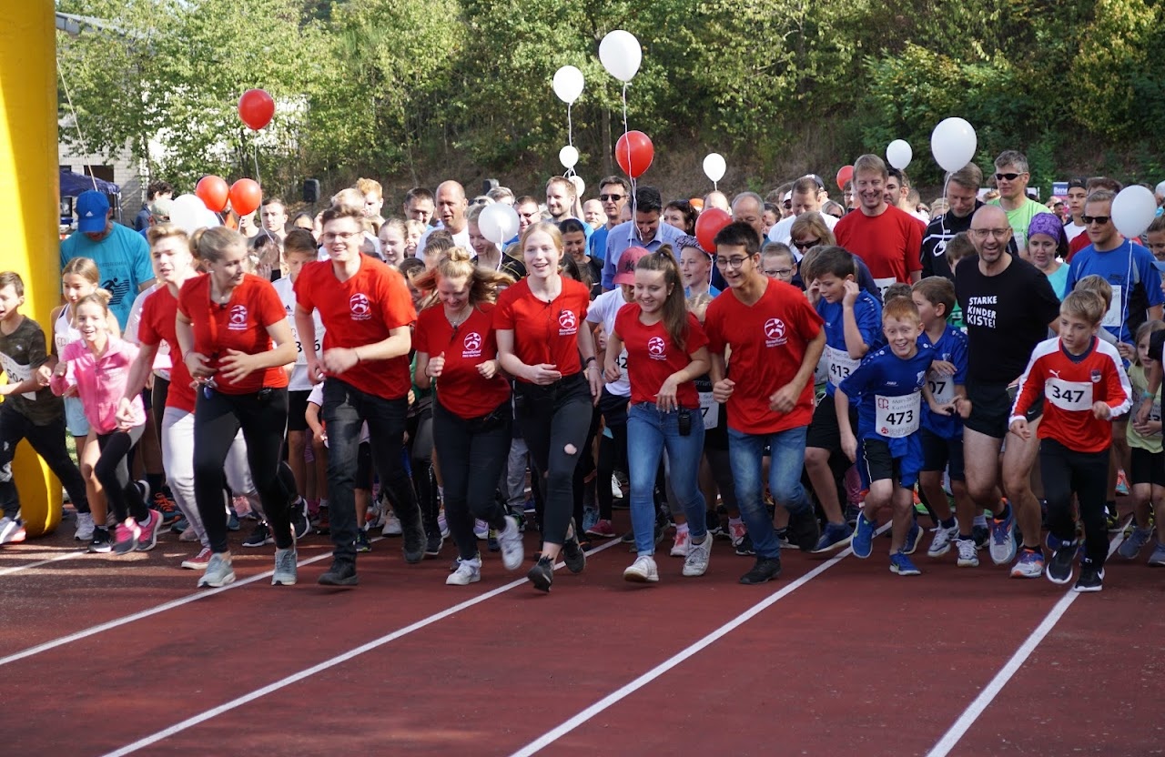 Bild vom 11. Benefizlauf im Jahr 2019. Dies ist das 21. Bild.